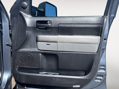 Used 2010 Toyota Tundra 2WD CrewMax image 12