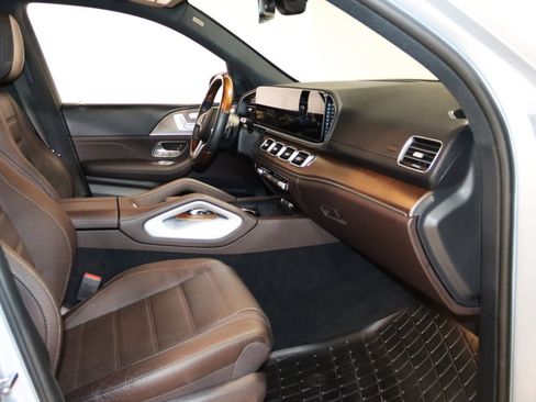 Used 2023 Mercedes-Benz GLS 450 4MATIC image 68