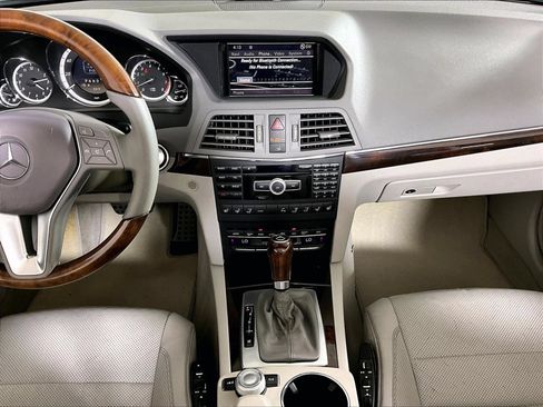 Used 2012 Mercedes-Benz E 550 Cabriolet image 14