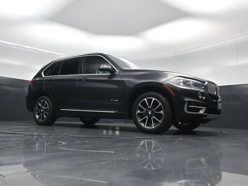 Used 2016 BMW X5 xDrive35i AWD/4WD image 3