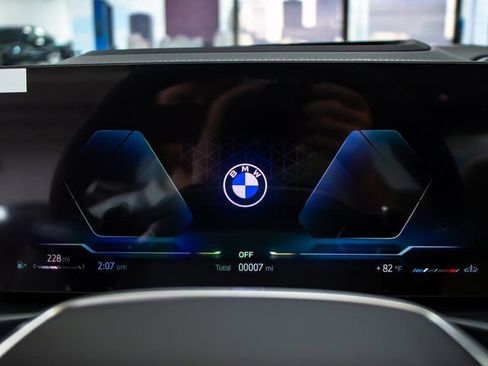 Used 2026 BMW 430i xDrive Coupe w/ Premium Package image 17