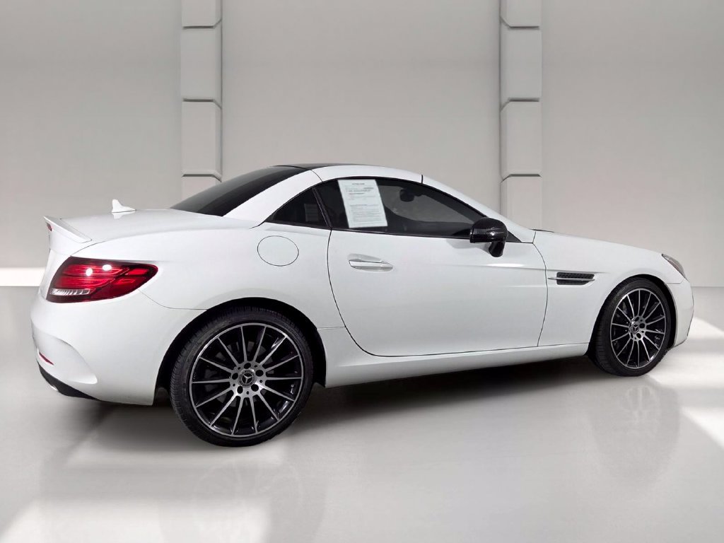 Used 2020 Mercedes-Benz SLC 300 image 5