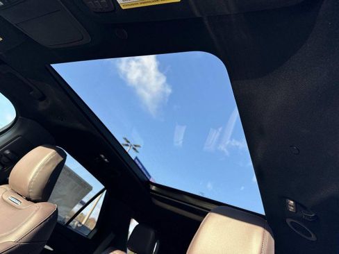 New 2026 Ford Explorer Platinum image 31