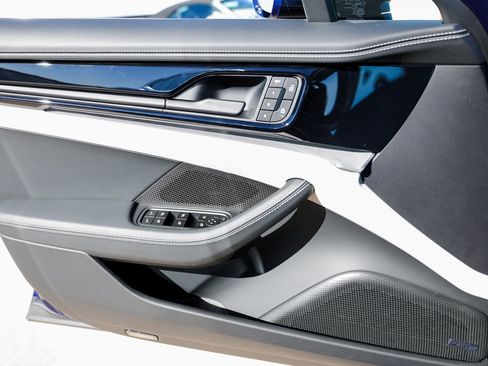 New 2026 Porsche Panamera image 23