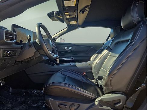 Used 2024 Ford Mustang Premium image 16