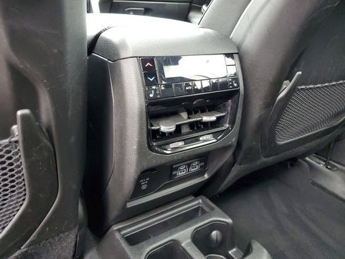 Used 2024 Jeep Grand Cherokee L Limited w/ Luxury Tech Group II image 33