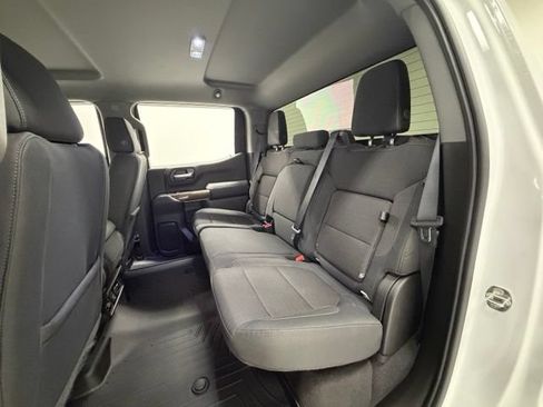 Certified 2019 Chevrolet Silverado 1500 LT Trail Boss w/ Convenience Package AWD/4WD image 22