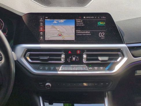 Used 2019 BMW 330i Sedan w/ Driving Assistance Package image 20