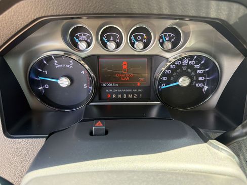 Used 2012 Ford F350 Lariat w/ Chrome Pkg AWD/4WD image 22