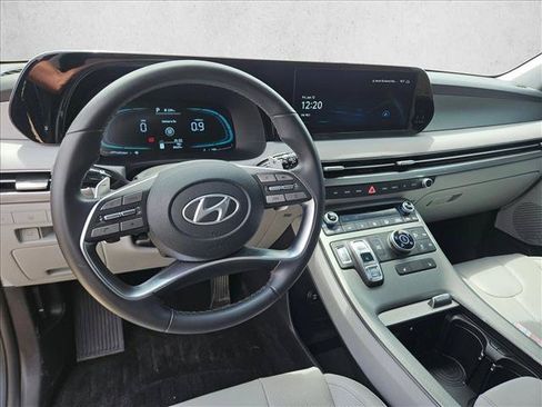 Used 2025 Hyundai Palisade SEL AWD/4WD image 18