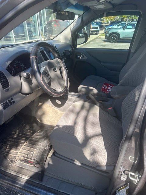Used 2017 Nissan Frontier SV RWD image 12