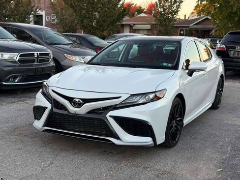 Used 2021 Toyota Camry XSE w/ Navigation Package image 1