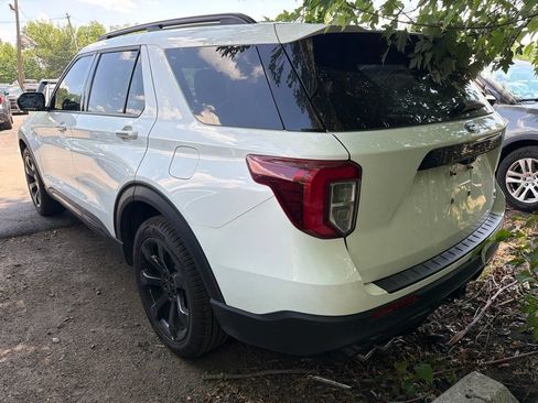 Used 2023 Ford Explorer ST w/ Equipment Group 401A AWD/4WD image 3