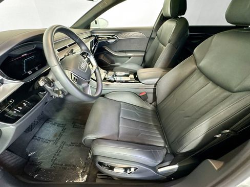 Used 2022 Audi A8 L 3.0T w/ Executive Package image 19