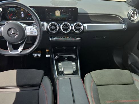 Certified 2023 Mercedes-Benz GLB 250 image 12