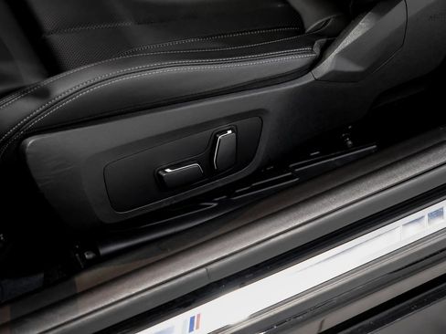 Used 2024 BMW 230i 230i w/ M Sport Package image 24