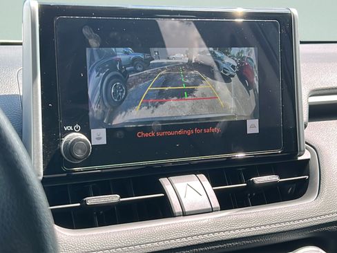 Used 2024 Toyota RAV4 XLE w/ Convenience Package FWD image 17