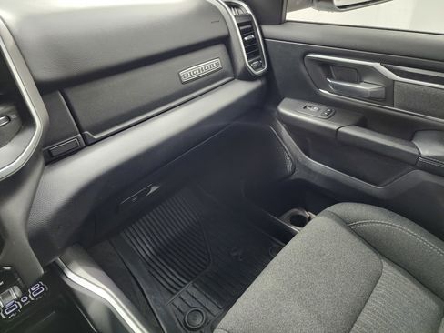 Used 2019 RAM 1500 Big Horn image 12