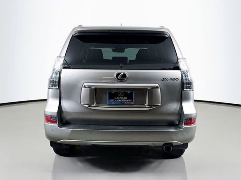 Used 2020 Lexus GX 460 Premium image 6