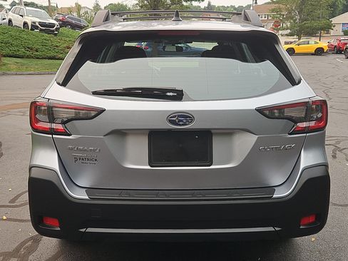 Certified 2024 Subaru Outback AWD/4WD image 19