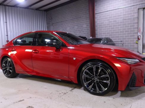 Used 2025 Lexus IS 350 F Sport RWD image 7