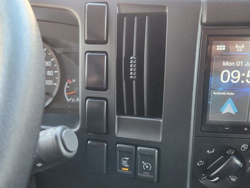 New 2024 Chevrolet Low Cab Forward image 20