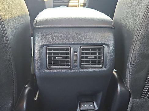 Used 2024 Toyota 4Runner SR5 Premium image 18