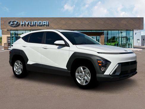 New 2026 Hyundai Kona SE image 10