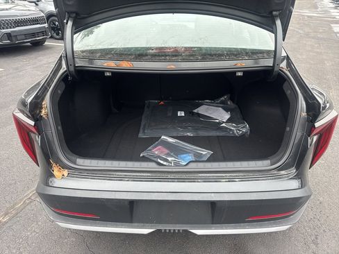 New 2025 Kia K4 LXS image 17