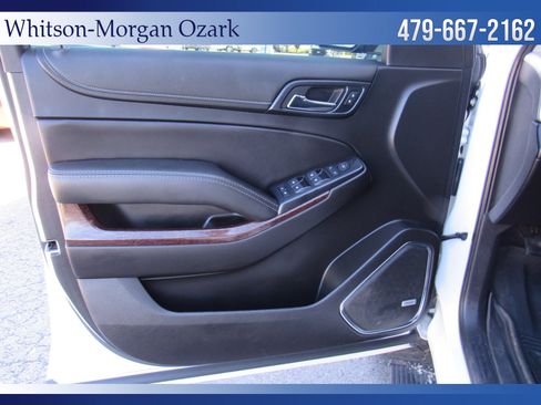 Used 2017 GMC Yukon SLE w/ SLE Value Package image 35