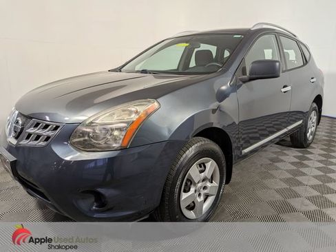 Used 2014 Nissan Rogue S w/ Convenience Package AWD/4WD image 3