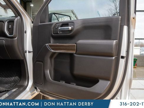 Used 2021 Chevrolet Silverado 1500 RST image 26