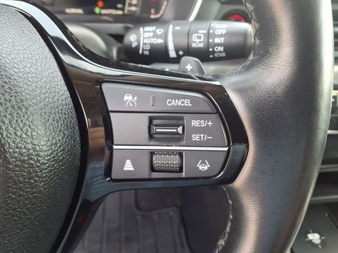 Certified 2024 Honda Pilot Elite image 9