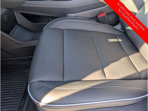 New 2026 Buick Enclave Sport Touring w/ Power Package AWD/4WD image 25