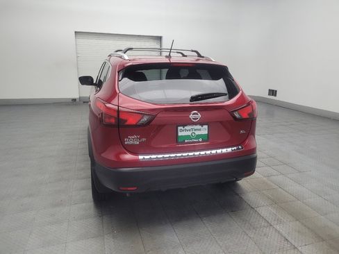 Used 2018 Nissan Rogue Sport SL FWD image 6
