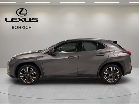 Used 2019 Lexus UX 200 F Sport FWD image 9