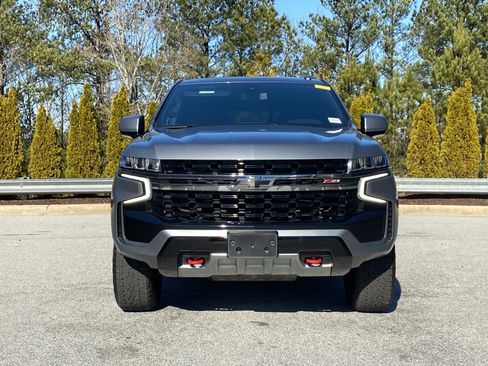 Used 2021 Chevrolet Tahoe Z71 w/ Rear Media and Nav Package image 12