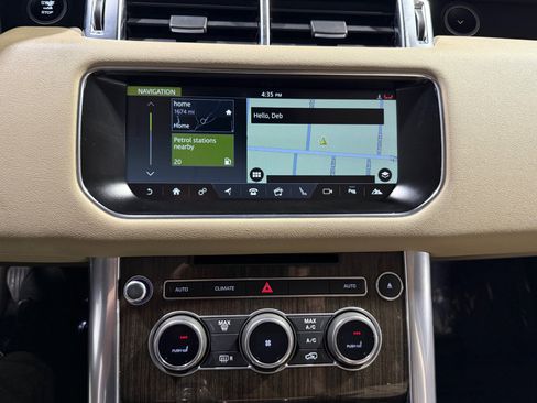 Used 2017 Land Rover Range Rover Sport SE image 29