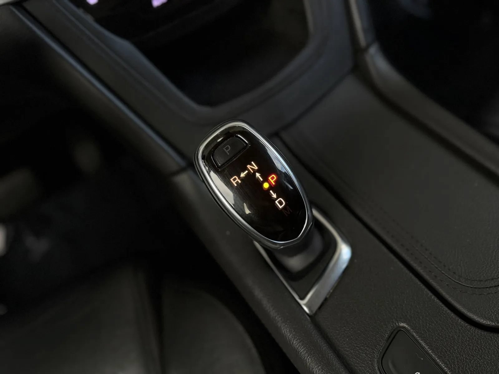 Used 2018 Cadillac XT5 Luxury FWD image 34