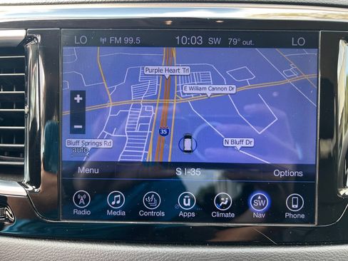 Used 2017 Chrysler Pacifica Touring-L Plus FWD image 19