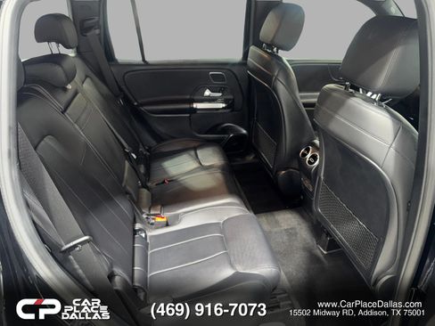 Used 2020 Mercedes-Benz GLB 250 4MATIC image 24