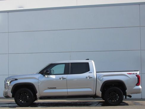 Used 2024 Toyota Tundra Limited w/ TRD Off-Road Package AWD/4WD image 4