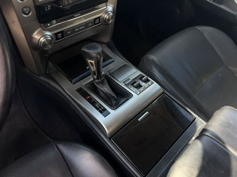 Used 2015 Lexus GX 460 w/ Navigation Package AWD/4WD image 17