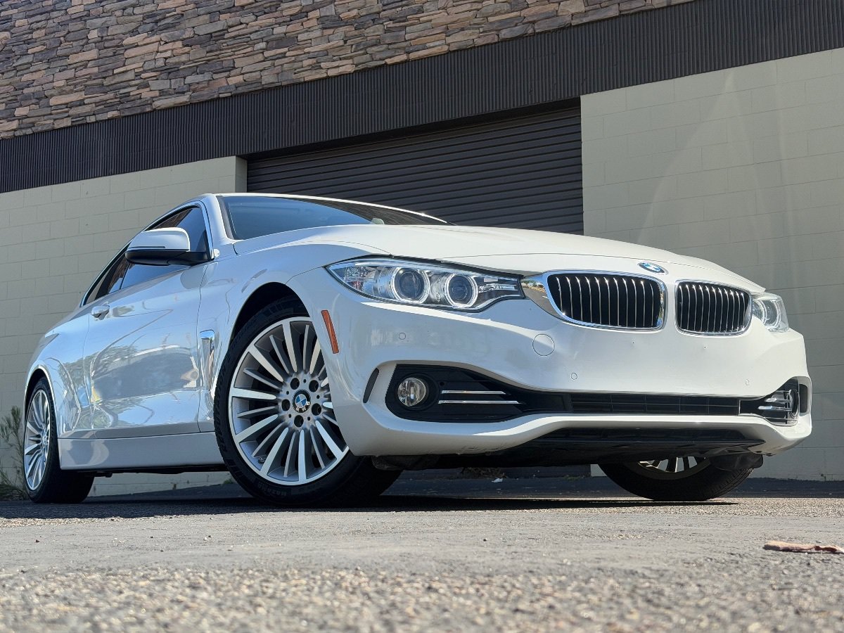 Used 2015 BMW 428i Coupe w/ Premium Package RWD image 2