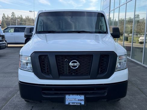 Used 2020 Nissan NV 1500 SV image 3