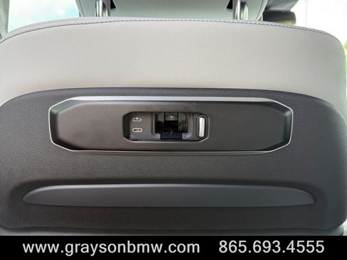 Used 2025 BMW X5 M60i AWD/4WD image 20