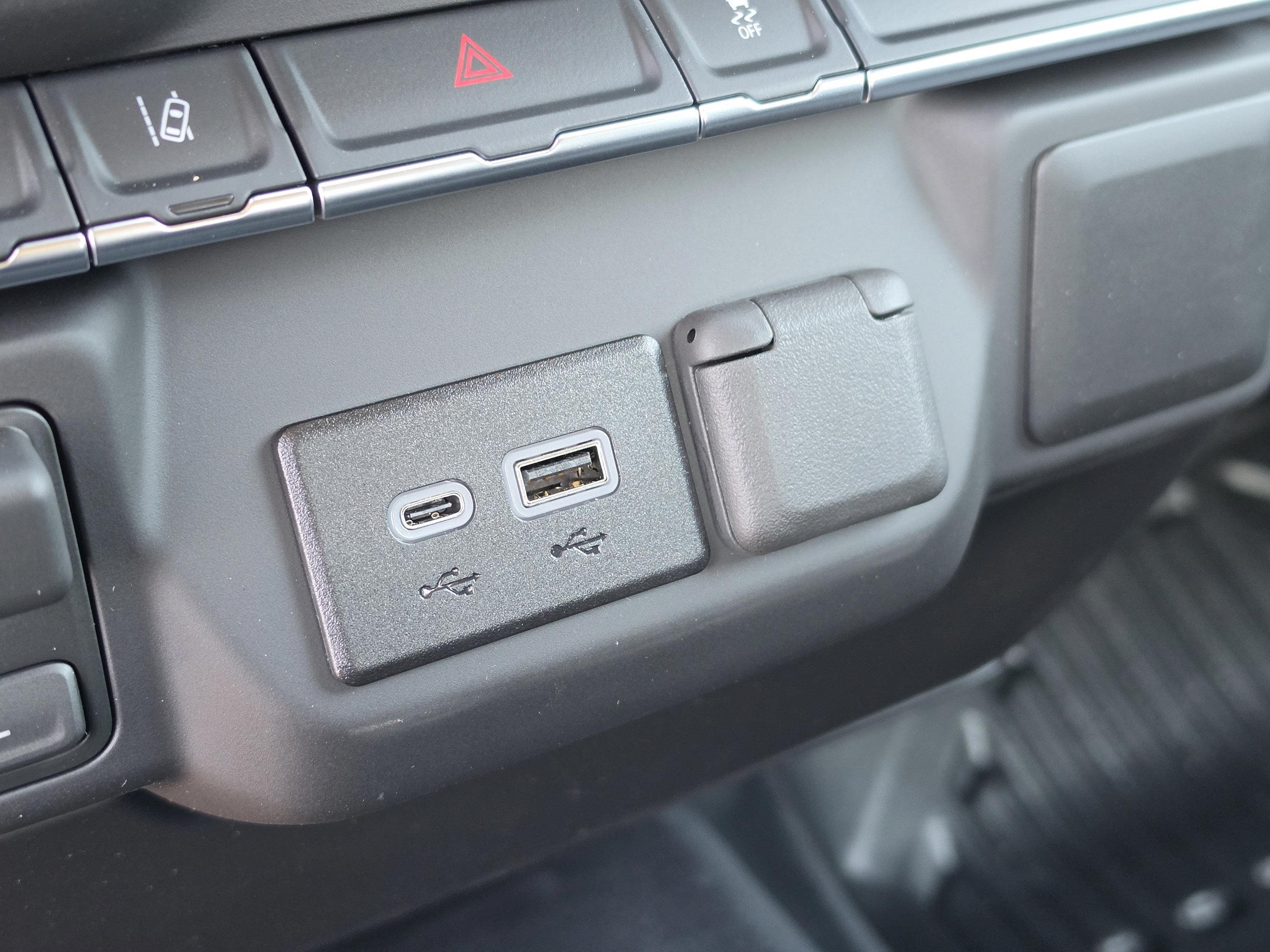 New 2026 Chevrolet Silverado 3500 W/T AWD/4WD image 28