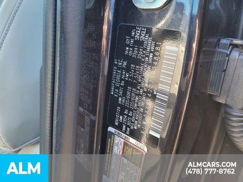 Used 2025 Kia Sorento S w/ Panoramic Sunroof Package FWD image 8