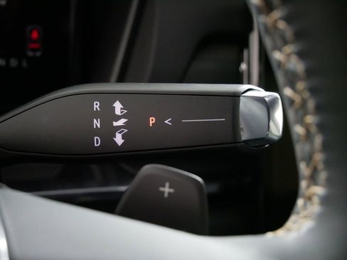 New 2026 GMC Terrain AT4 w/ Convenience Package III image 22