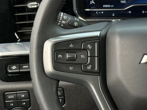 Certified 2024 Chevrolet Silverado 2500 LTZ w/ LTZ Convenience Package image 13